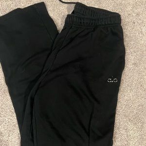 Alo accolade sweats